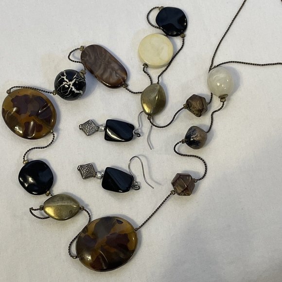 Exotic Stone, Glass and Metal Bead Necklace With Complimenting Earings 37" Long - Picture 10 of 10